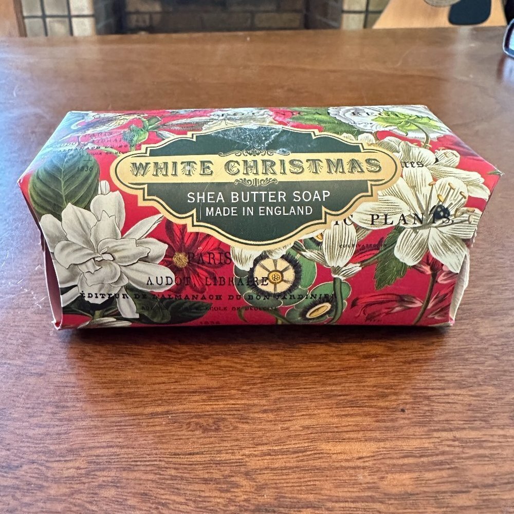 Michael Design Works White Christmas Shea Butter Soap - Picture 5 of 10